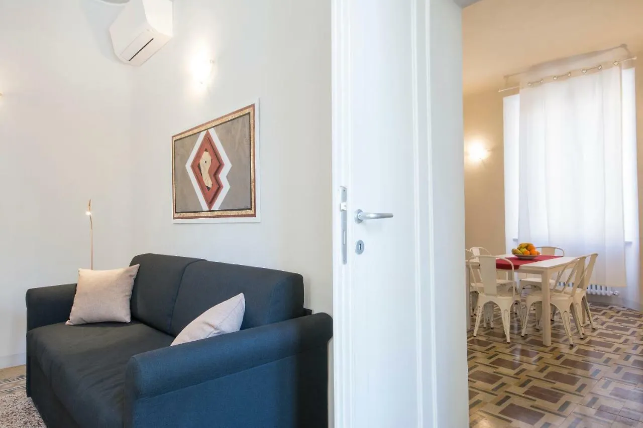 Piazza Paradiso Accommodation Siena