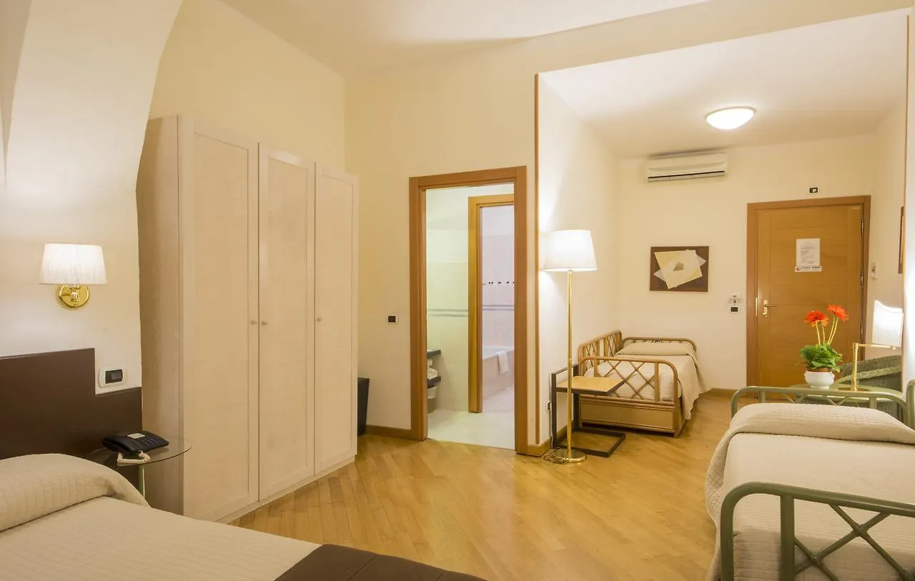 Piazza Paradiso Accommodation Siena