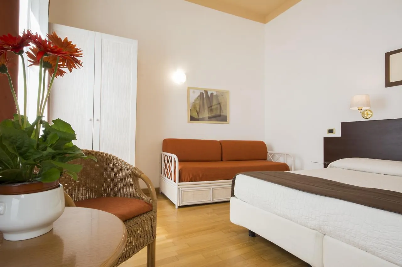 Piazza Paradiso Accommodation Siena Italy
