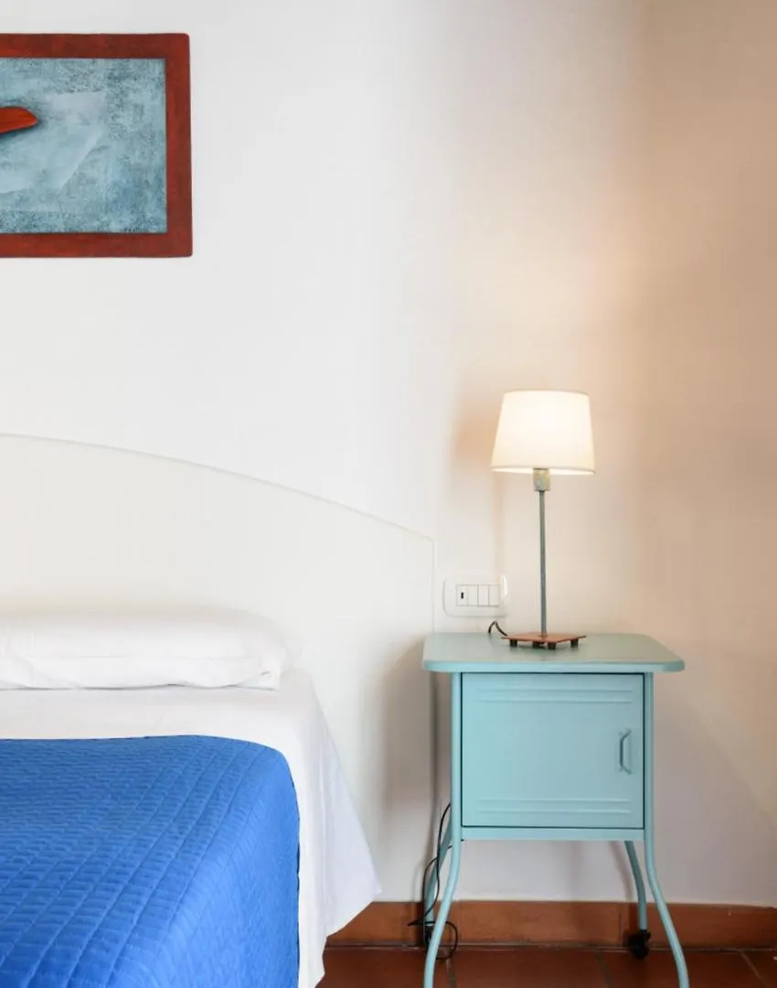 Piazza Paradiso Accommodation Siena 2*,
