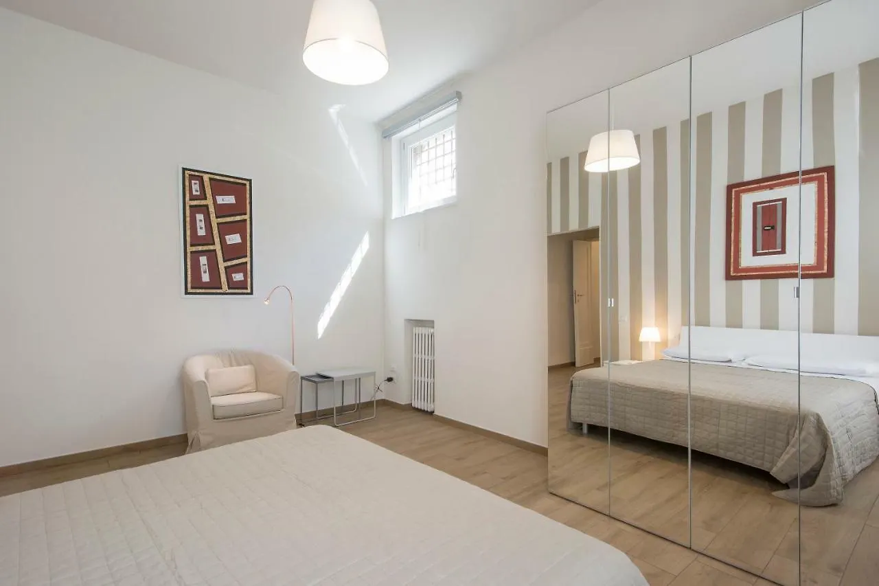 Piazza Paradiso Accommodation Siena Italy