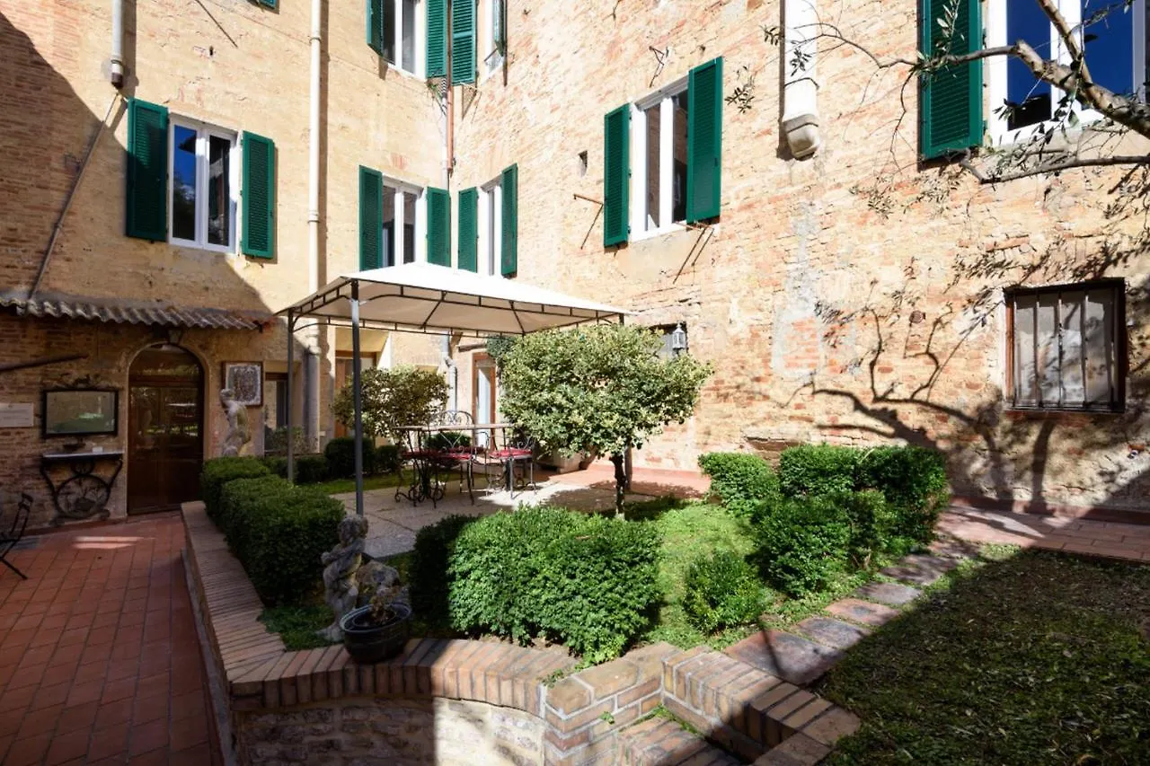 Piazza Paradiso Accommodation Siena Casa de hóspedes